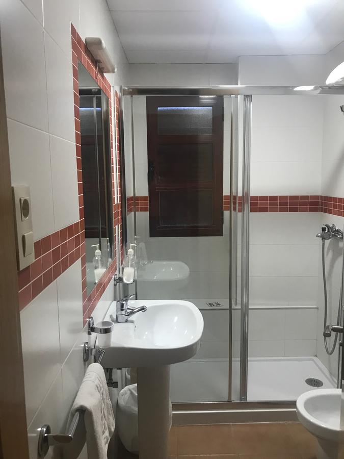 Hostal Rio De Oro 알칼라 라 레알 외부 사진