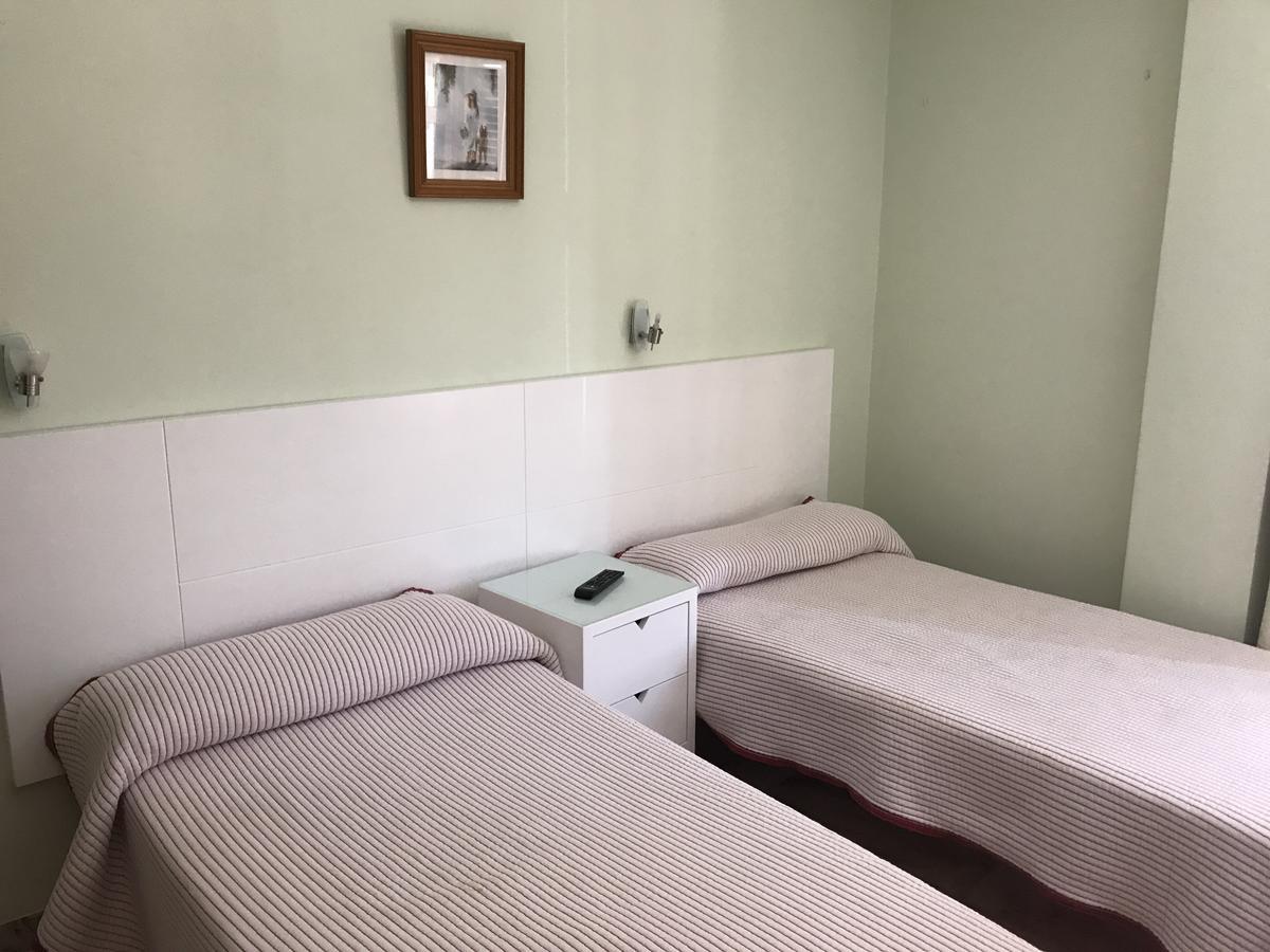 Hostal Rio De Oro 알칼라 라 레알 외부 사진