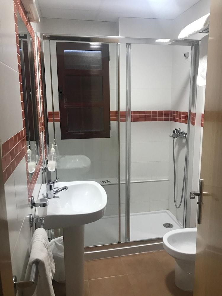 Hostal Rio De Oro 알칼라 라 레알 외부 사진